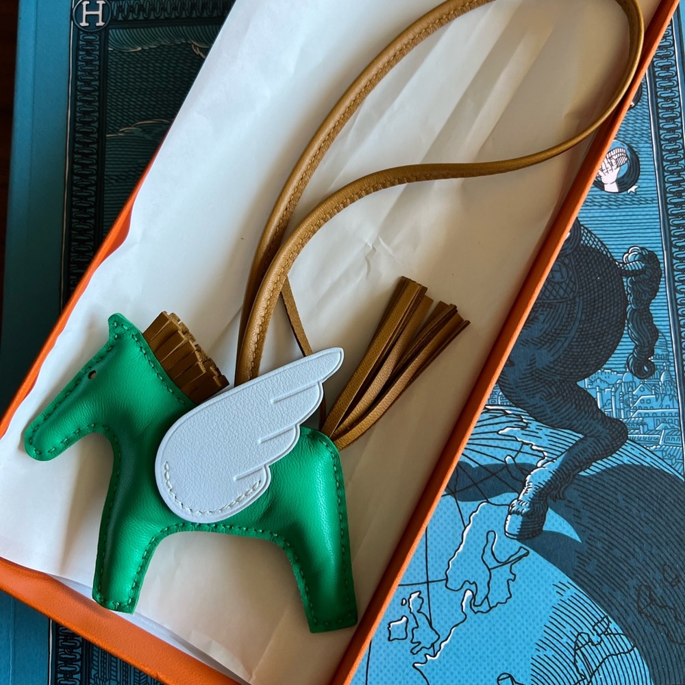 AUTH HERMES Rodeo Pegasus PM Bag Charm Anyo Miro Green Menthe